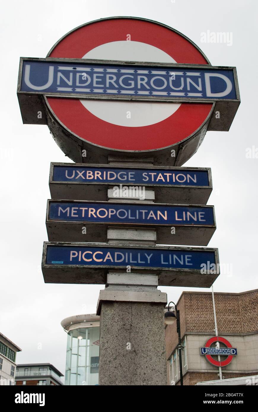 Architecture des années 1930 Station de métro Uxbridge à Londres, High Street, Uxbridge, UB8 1JZ par Charles Holden Banque D'Images