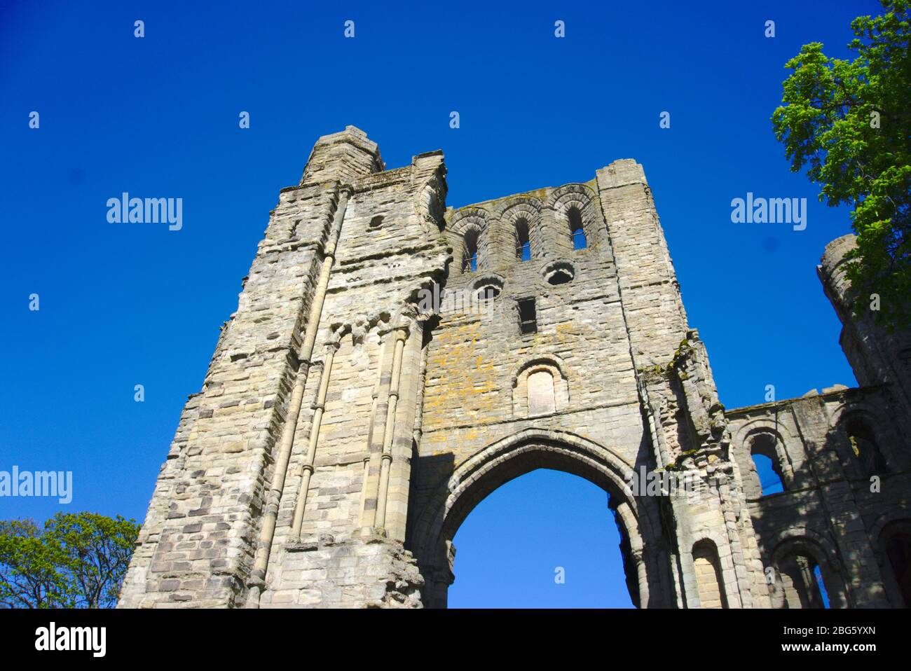 Ruines de l'abbaye du XIIe siècle à Kelso, Roxburghshire, Scottish Borders, Royaume-Uni Banque D'Images