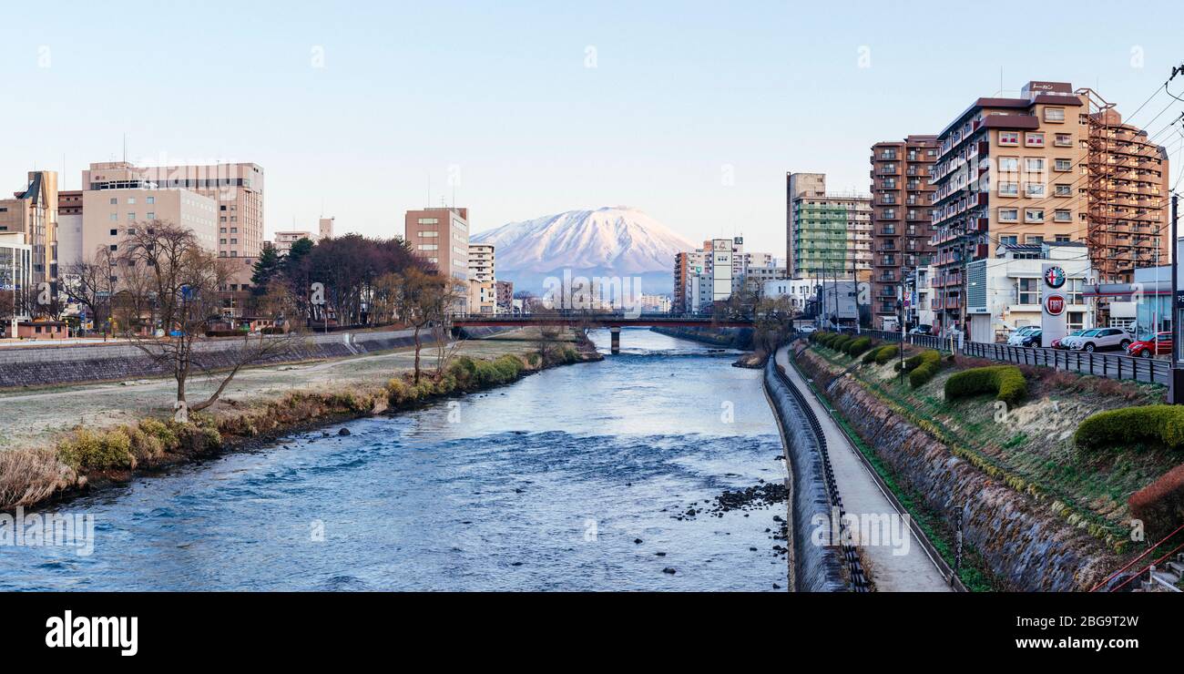 Rivière MT Iwate et Kitakami à Morioka, Iwate, Japon Banque D'Images