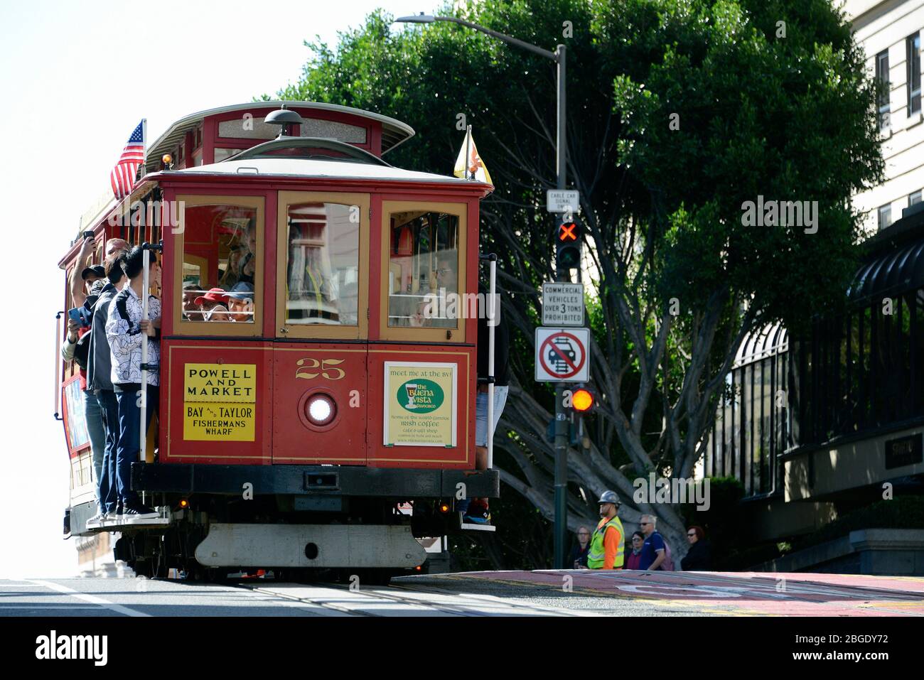 Téléphérique sur Mason Street, San Francisco, Californie, États-Unis. Banque D'Images