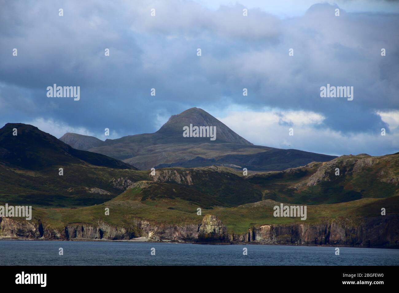 Alaska, côte de l'île de l'AGNU-îles Aléoutiennes, États-Unis Banque D'Images