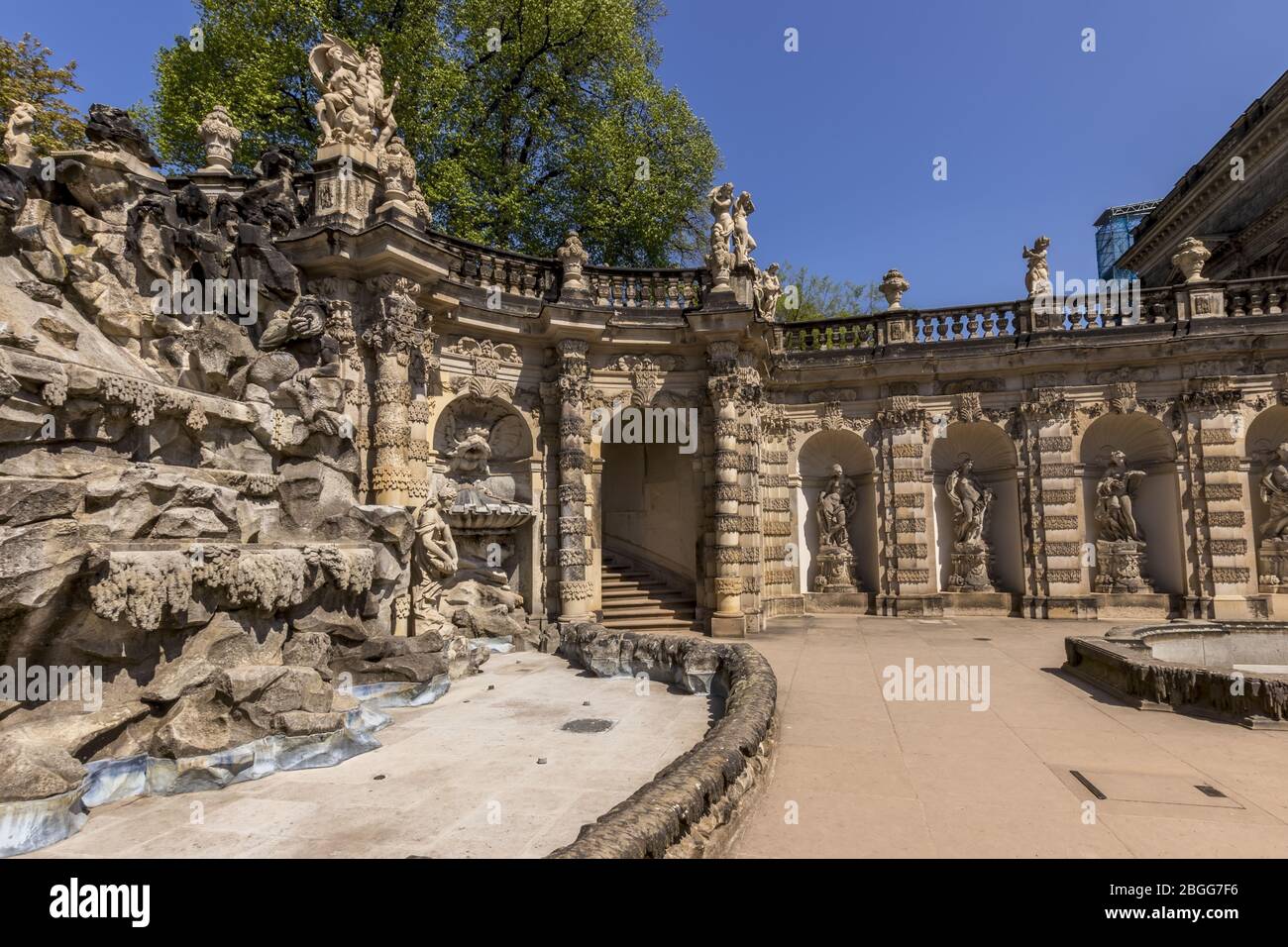 Le complexe de palais Zwinger fontaines dans le style baroque. Banque D'Images