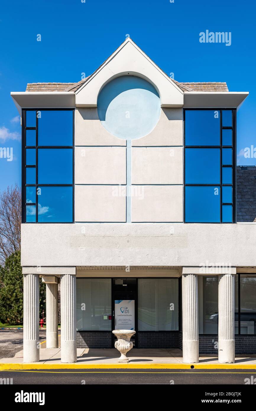 Centre commercial de style post-moderniste Banque D'Images