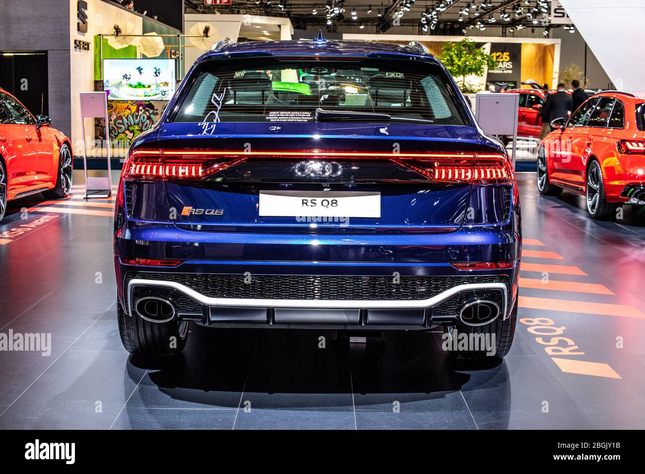 Bruxelles, Belgique, Jan 09, 2020: Toute nouvelle Audi RS au salon de l'automobile de Bruxelles, SUV produite par le constructeur automobile allemand Audi AG Banque D'Images