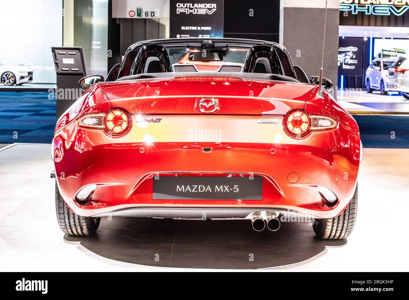 Bruxelles, Belgique, Jan 2020 Mazda MX-5 rouge, Brussels Motor Show, 4ème génération,  , route légère à deux passagers fabriquée par Mazda Banque D'Images