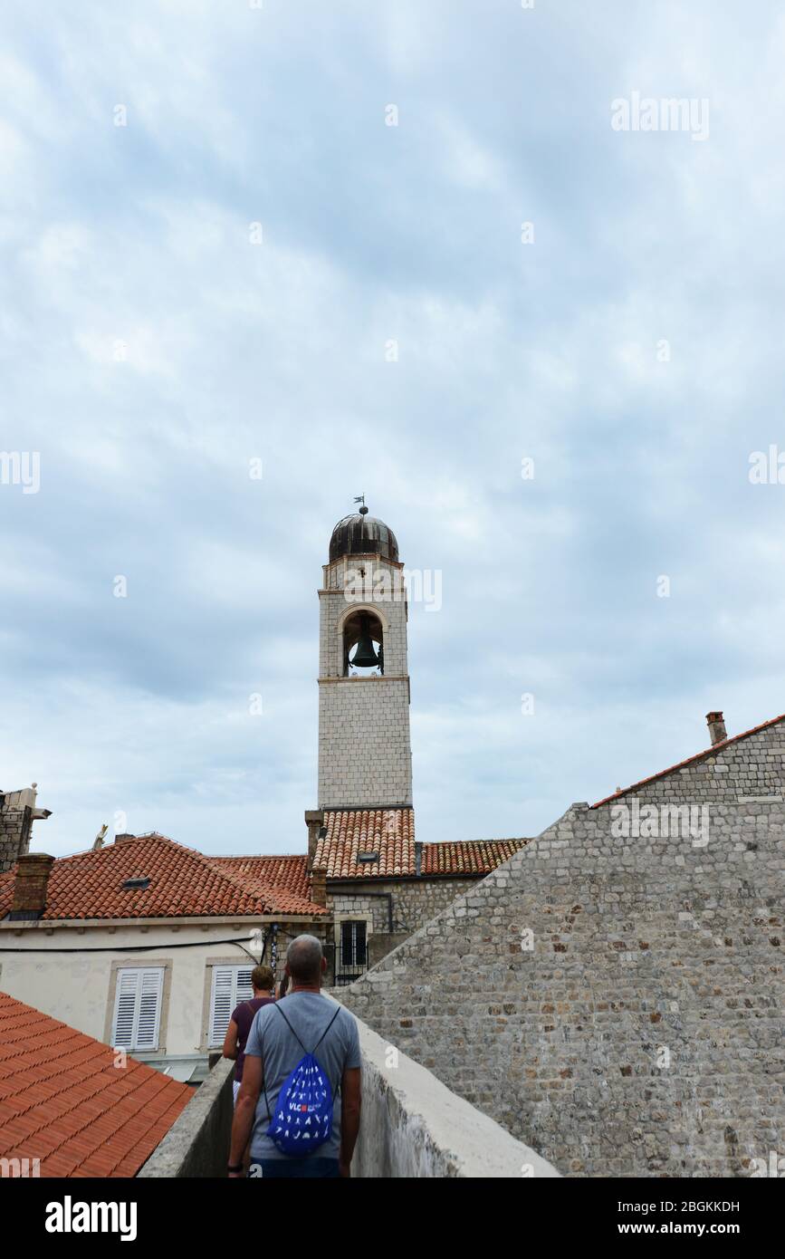 La tour de l'horloge à Stari Grad, en Croatie. Banque D'Images