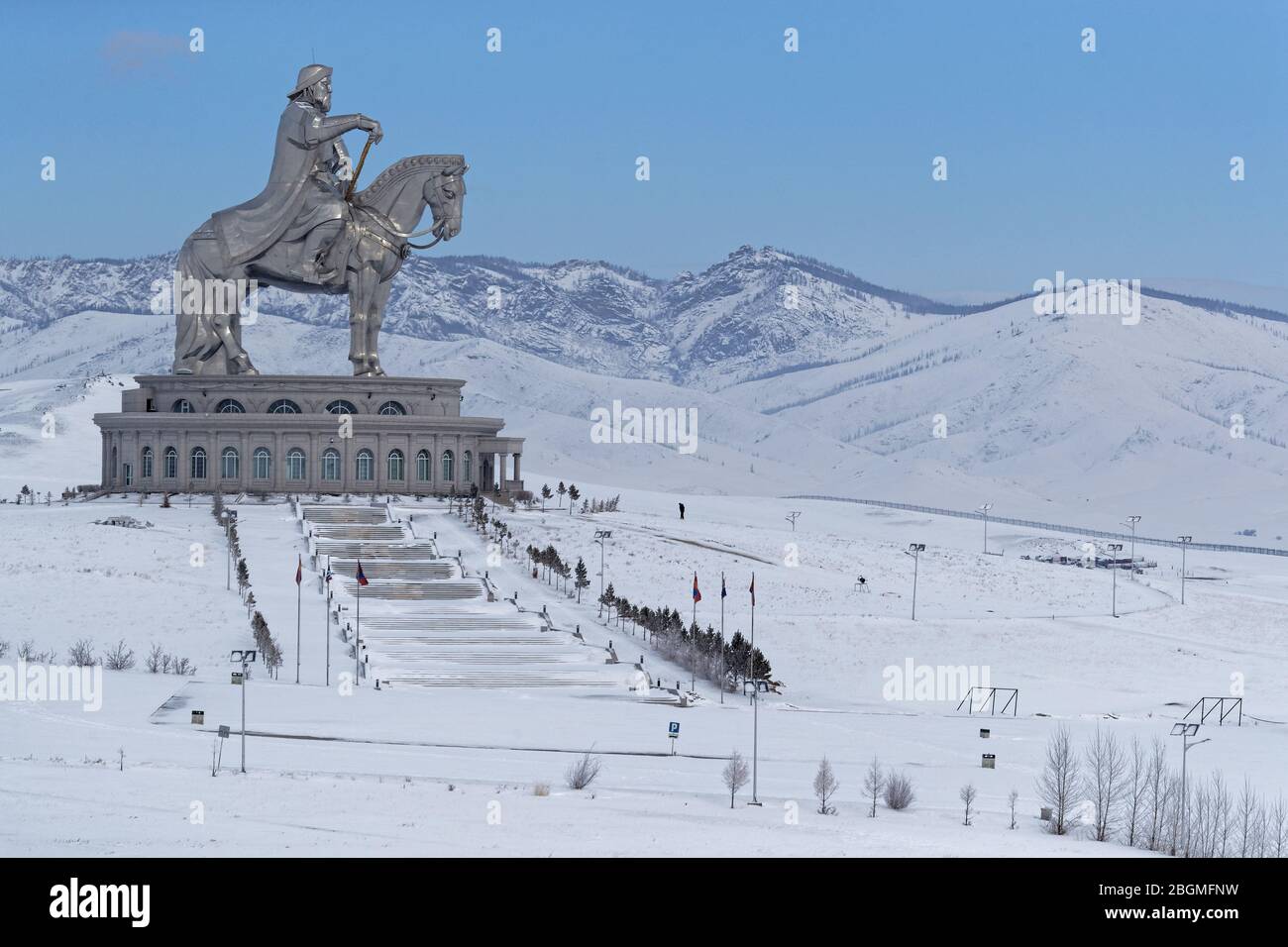 TSONJIN BOLDOG, MONGOLIE, 9 mars 2020 : la statue équestre Gengis Khan, une statue de 40 mètres de haut de Gengis Khan à cheval, sur la rive de la Banque D'Images