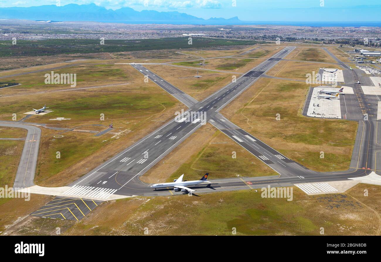 Photo aérienne de l'aéroport international du Cap Banque D'Images