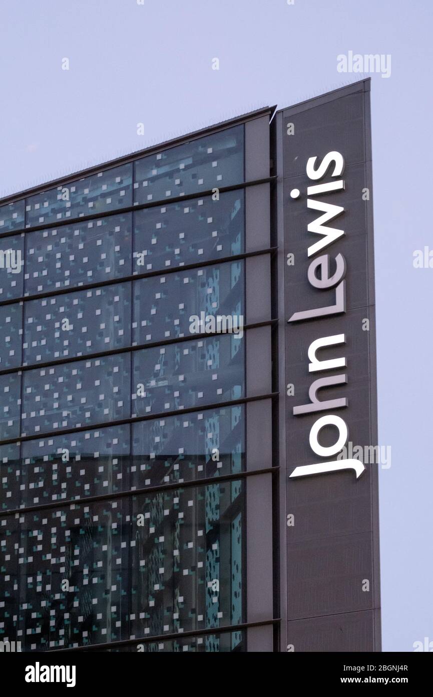 Un magasin John Lewis à Cardiff, au Pays de Galles, pendant la période de verrouillage à Cardiff, au Pays de Galles. Banque D'Images