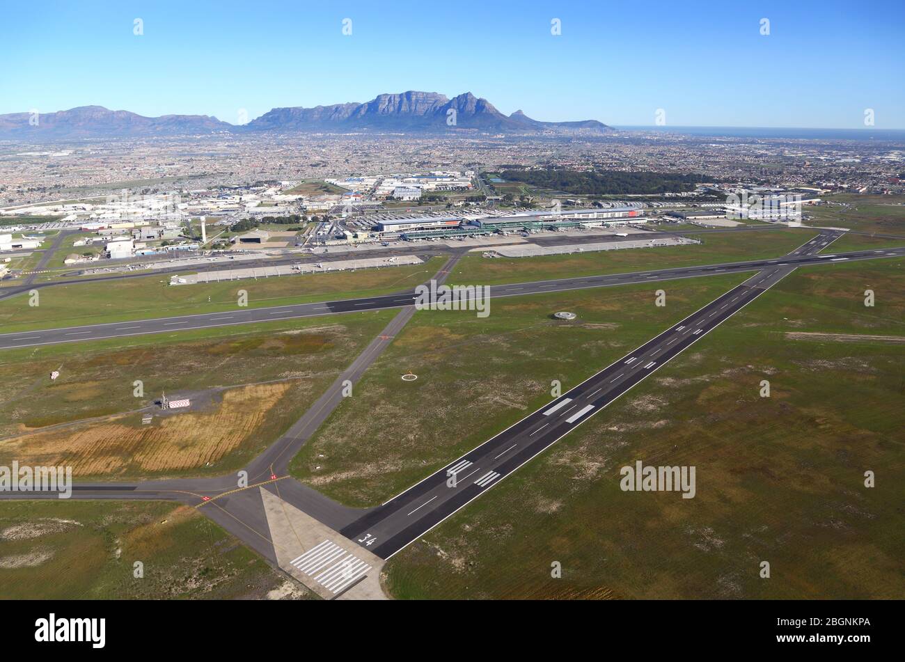 Photo aérienne de l'aéroport international du Cap Banque D'Images