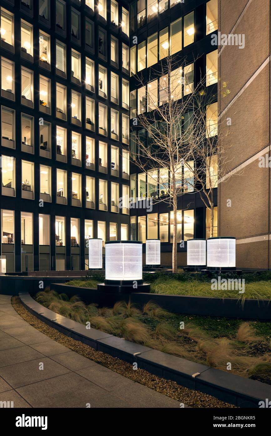 Cour derrière New FetterPlace, Holborn, Londres. Banque D'Images