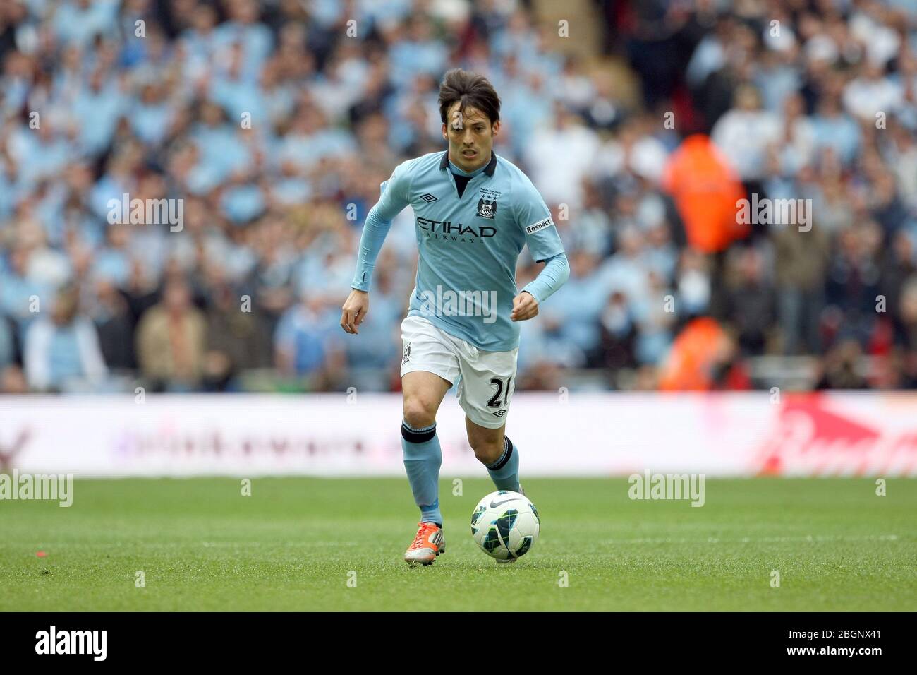 LONDRES, ANGLETERRE David Silva de Manchester City lors du match final de la coupe FA avec Budweiser entre Manchester City et Wigan Athletic au stade Wembley à Londres le samedi 11 mai 2013. (Crédit: Mi News) Banque D'Images