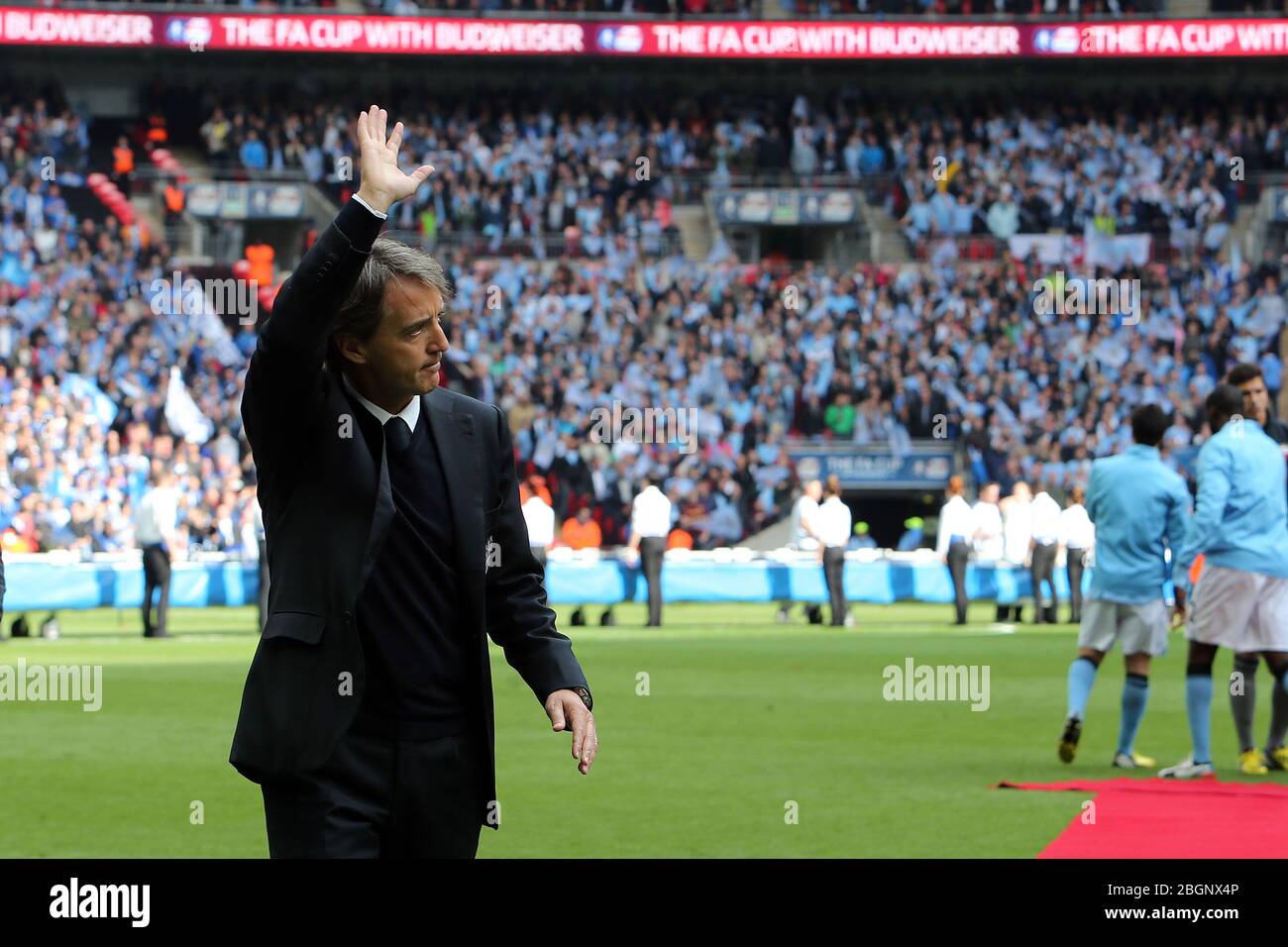 LONDRES, ANGLETERRE Manchester City Manager Roberto Mancini avant la coupe FA avec Budweiser final match entre Manchester City et Wigan Athletic au stade Wembley à Londres le samedi 11 mai 2013. (Crédit: Mi News) Banque D'Images