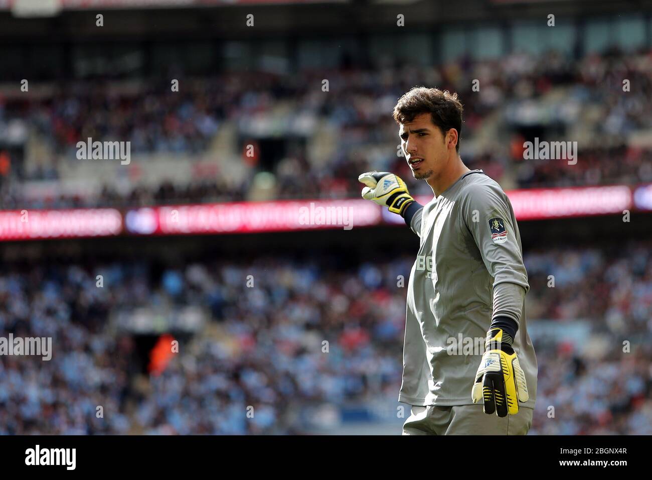 LONDRES, ANGLETERRE Joel Robles de Wigan lors du match final de la coupe FA avec Budweiser entre Manchester City et Wigan Athletic au stade Wembley à Londres le samedi 11 mai 2013. (Crédit: Mi News) Banque D'Images