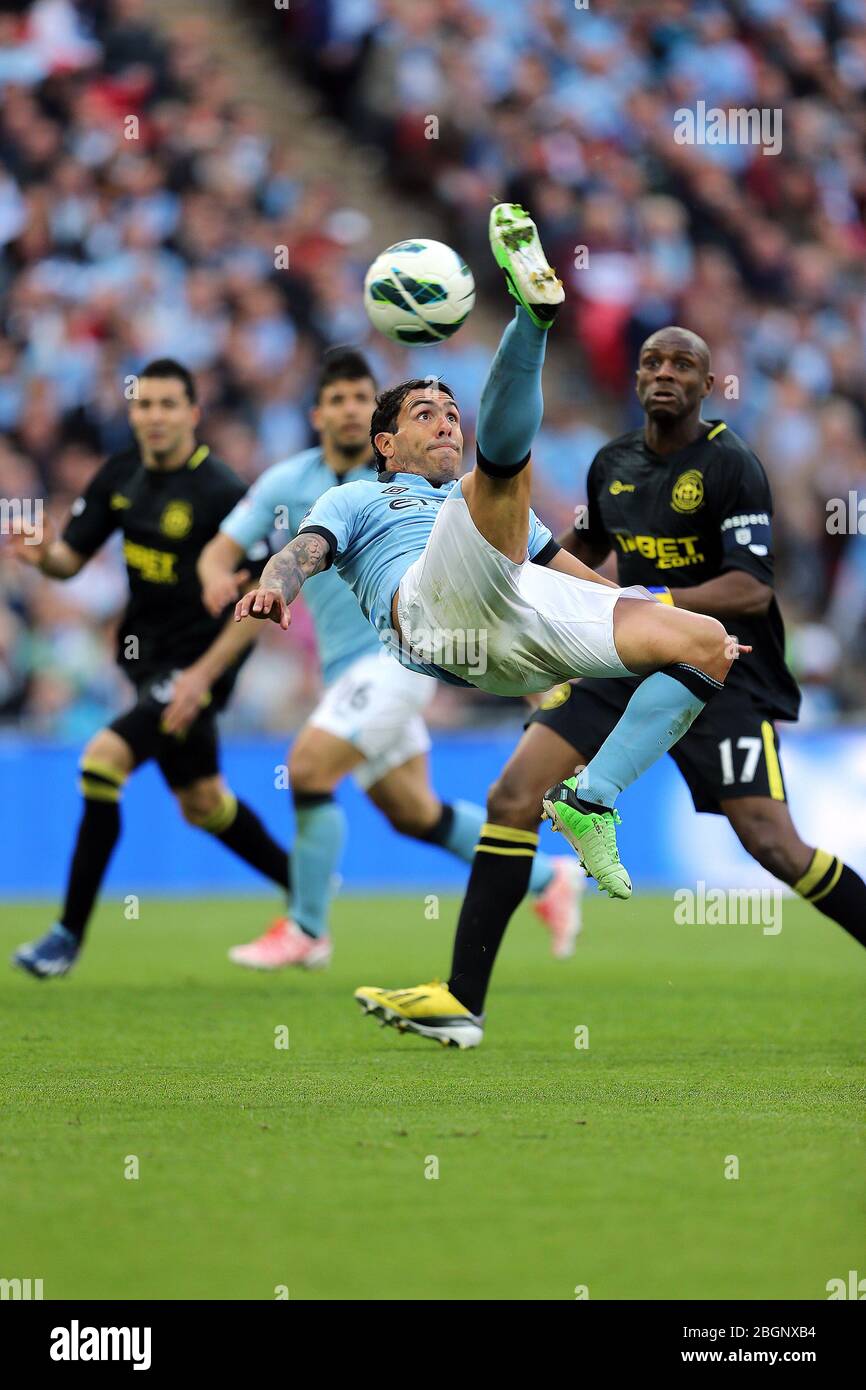 LONDRES, ANGLETERRE Carlos Tevez de Manchester City lors du match final de la coupe FA avec Budweiser entre Manchester City et Wigan Athletic au stade Wembley à Londres le samedi 11 mai 2013 (crédit: MI News) Banque D'Images
