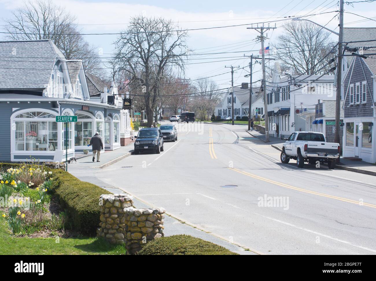 Une rue presque déserte en raison de l'arrêt de Covid 19 - Chatham, Massachusetts sur Cape Cod, États-Unis Banque D'Images
