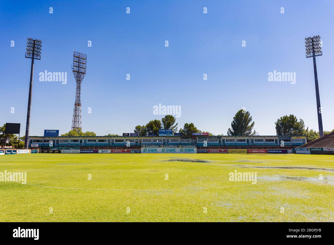 Kimberly, Afrique du Sud - 25 février 2015 : vue intérieure d'un stade de football vide Griquas Banque D'Images