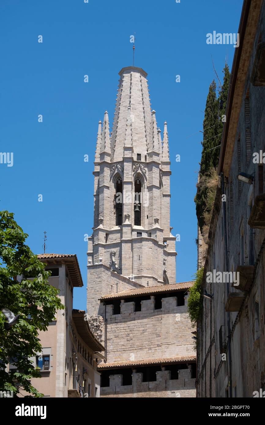 La Collégiale de Sant Felix aka Basílica de Sant Feliu à Gérone, Catalogne, Espagne, Europe Banque D'Images