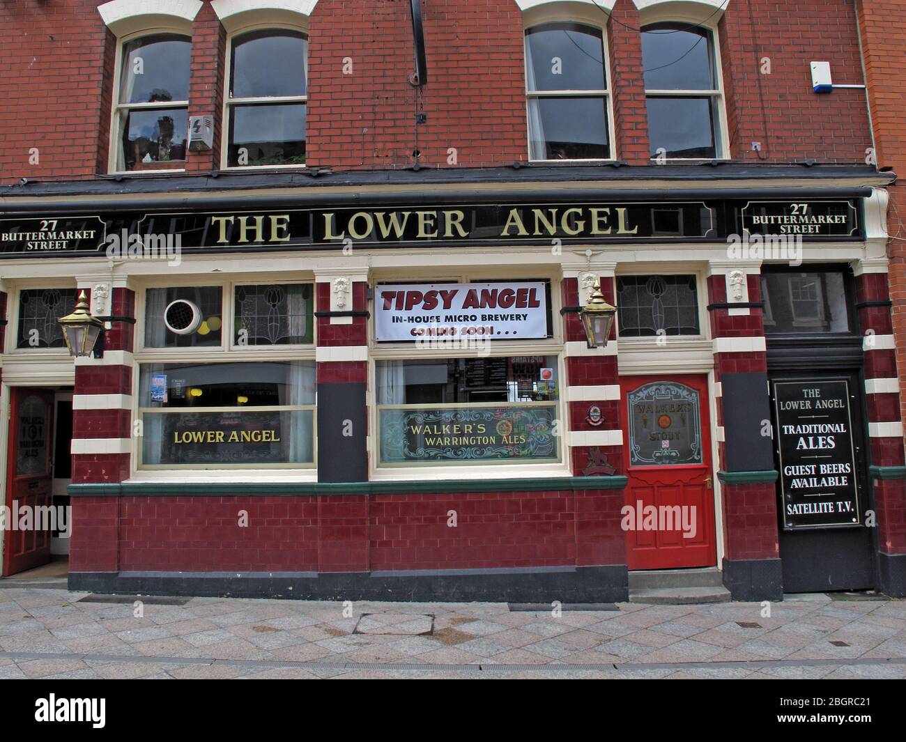 The Lower Angel Pub, Buttermarket Street, Warrington Town Center, Cheshire, Angleterre, Royaume-Uni, Australie Banque D'Images