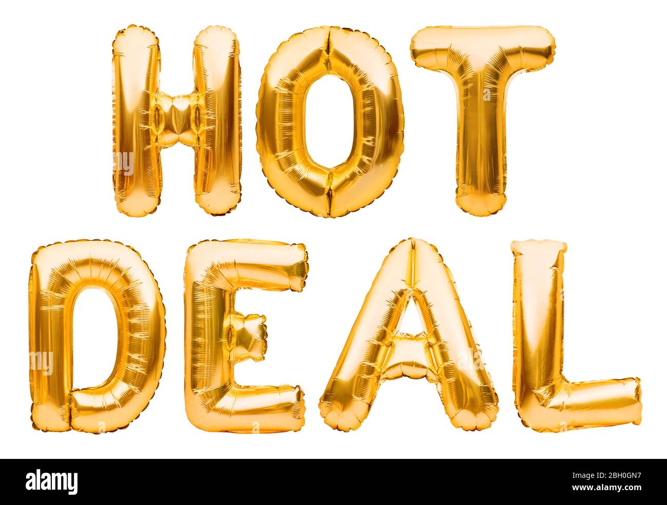 Mots HOT DEAL fait de ballons gonflables dorés isolés sur fond blanc. Ballons d'hélium feuille d'or formant expression Hot Deal. Remise et Banque D'Images