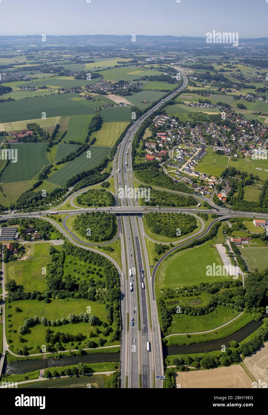 , sortie Herford/Bad Salzuflen de l'autoroute A 2 vers la B239, quartier Ahmsen, 07.06.2016, vue aérienne, Allemagne, Rhénanie-du-Nord-Westphalie, Bad Salzuflen Banque D'Images