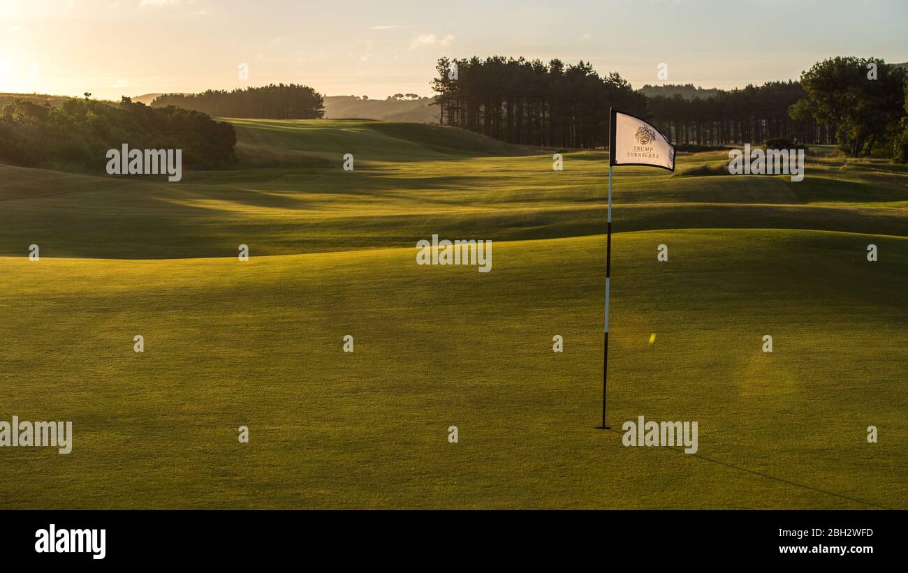 *STOCK IMAGES POUR ÉDITORIAL SEULEMENT* prises en juillet 2018 Turnberry, Ecosse, Royaume-Uni. 21 avril 2020. Photo : Trump Turnberry Golf Resort, propriété de l'Organisation Trump depuis 2014, situé dans la petite ville de Turnberry, Ayrshire, sur la côte ouest de l'Écosse. Depuis que Donald J Trump est devenu le président américain, il a transmis la propriété de ce recours à son fils, Eric Trump. Banque D'Images