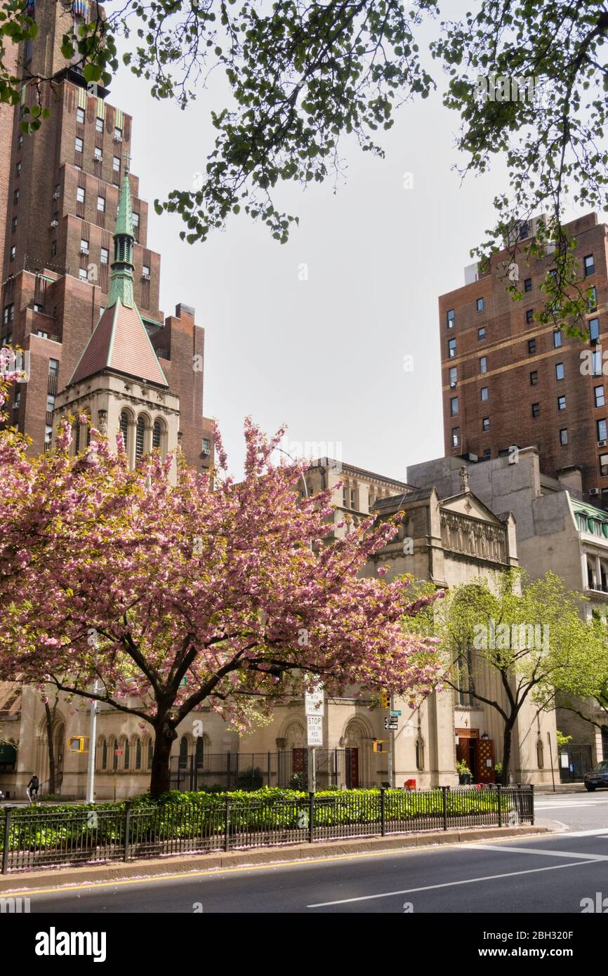 LA PAROISSE CATHOLIQUE ROMAINE DE NOTRE SAUVEUR, SAINT STEPHEN ET NOTRE DAME DU BOUC ÉMISSAIRE, ET LA CHAPELLE DES CŒURS SACRÉS DE JÉSUS ET DE MARIE, NEW YORK Banque D'Images