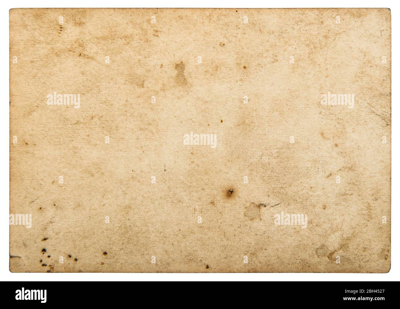 Feuille de papier utilisée. Vieux carton isolé sur fond blanc Banque D'Images