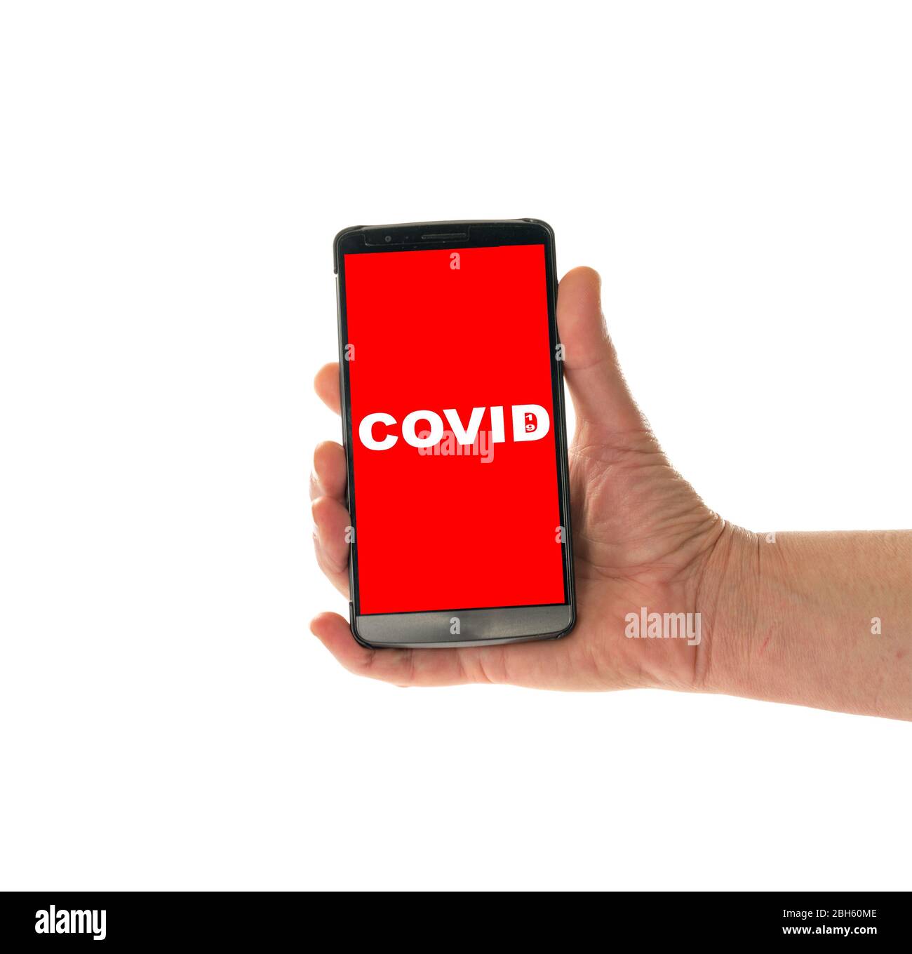 main féminine avec téléphone mobile iwith the app pour vérifier corona oui ou non Banque D'Images