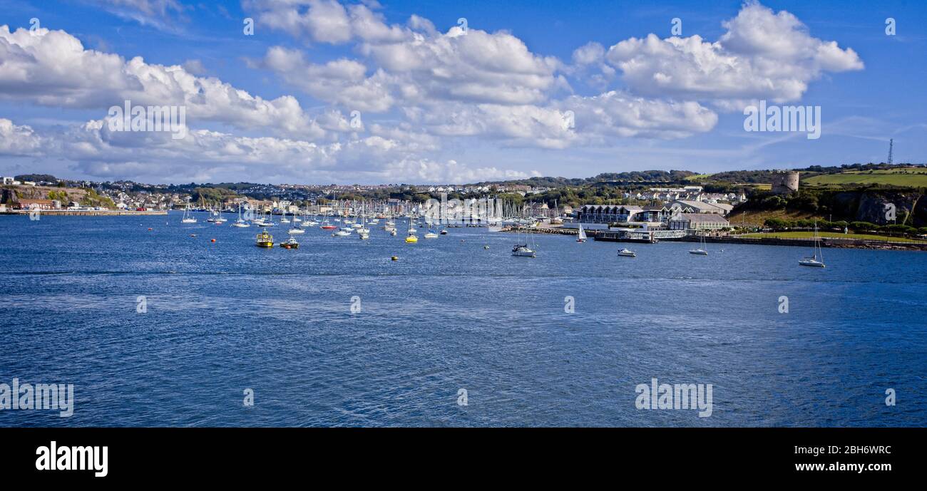 Port de plaisance sur l'estuaire de la rivière Tamar, frontière entre Cornwall et Devon, Angleterre, Royaume-Uni. Banque D'Images