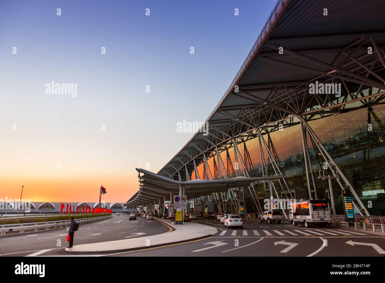 Guangzhou, Chine – 24 septembre 2019 : terminal 1 de l'aéroport international de Baiyun à l'aéroport de Guangzhou (CAN) en Chine. Banque D'Images