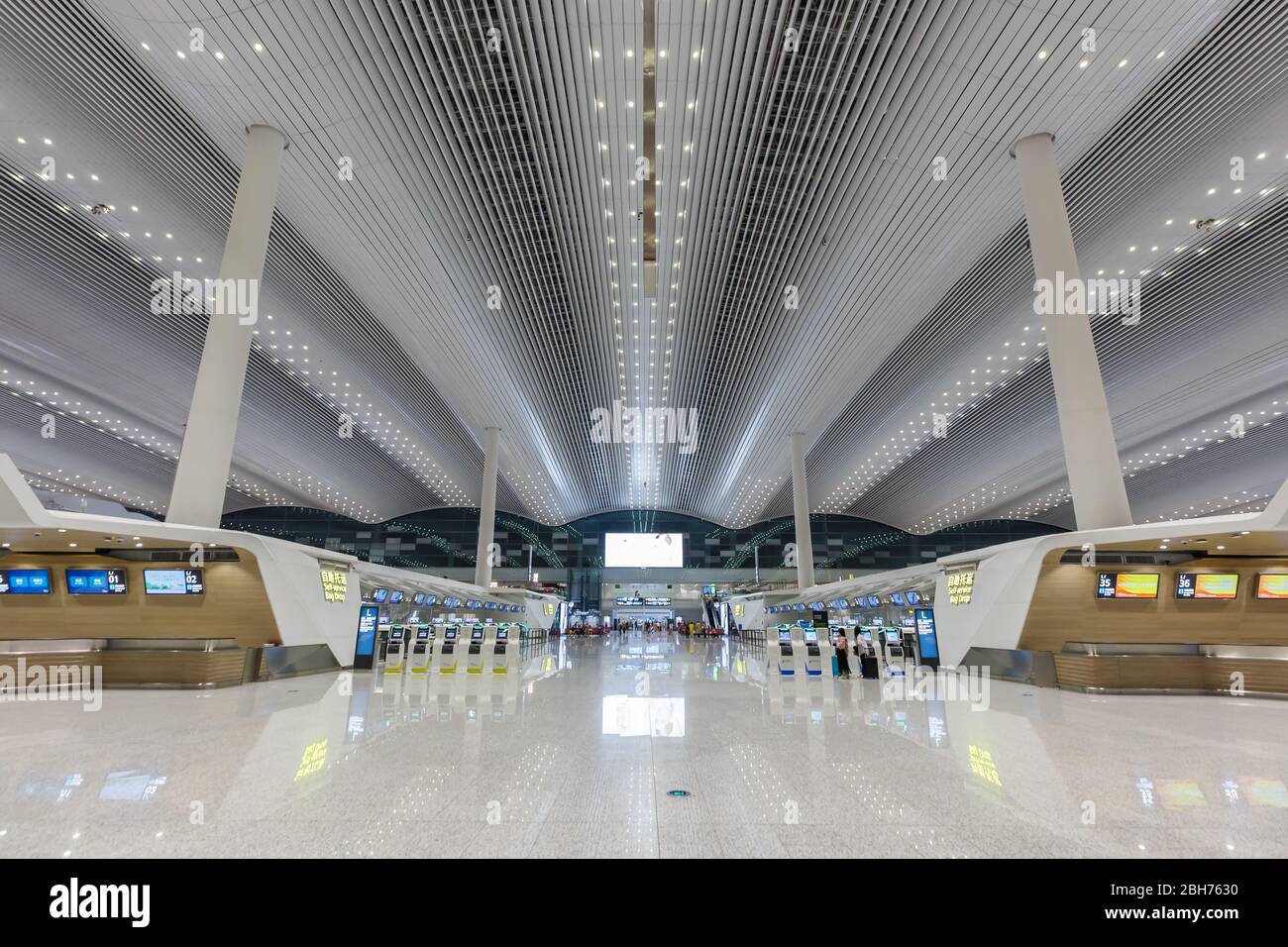 Guangzhou, Chine – 23 septembre 2019 : terminal 2 à l'aéroport de Guangzhou (CAN) en Chine. Banque D'Images