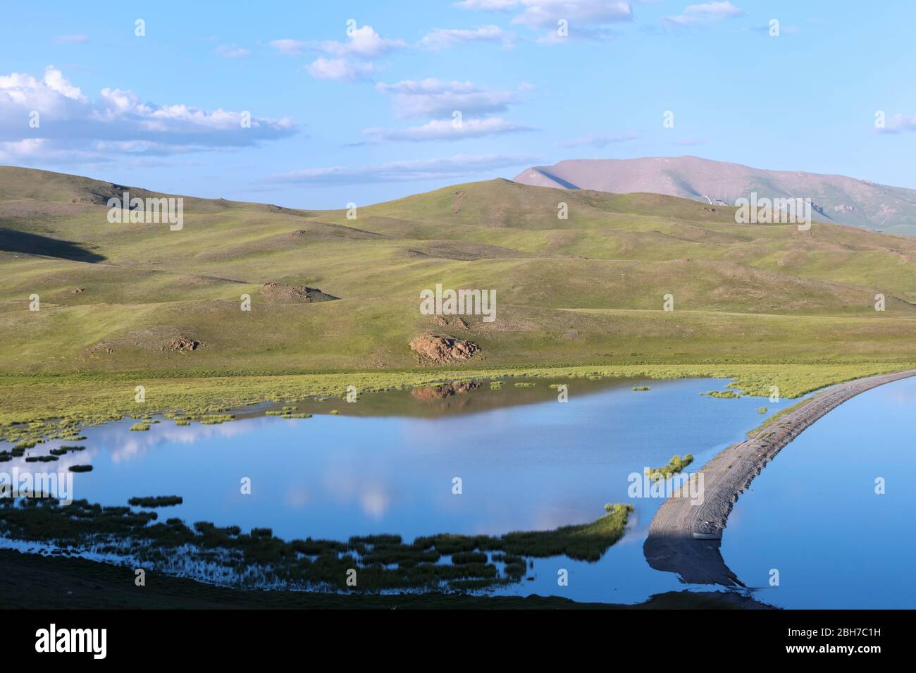 Chanson du lac Kol, province de Naryn, du Kirghizistan, de l'Asie centrale Banque D'Images