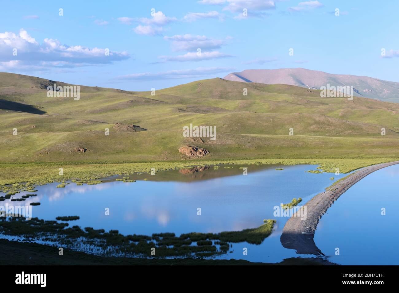 Chanson du lac Kol, province de Naryn, du Kirghizistan, de l'Asie centrale Banque D'Images Chanson du lac Kol, province de Naryn, du Kirghizistan, de l'Asie centrale Banque D'Images