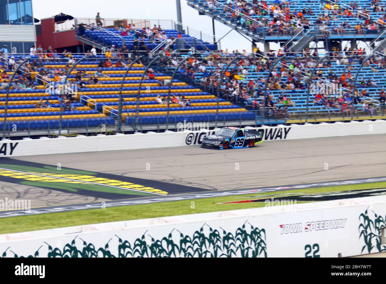 Newton, Iowa - 15 juin 2019 : Ben Rhodes, NASCAR Gander Outdoor Truck Series M&M 300 course 2019 Banque D'Images