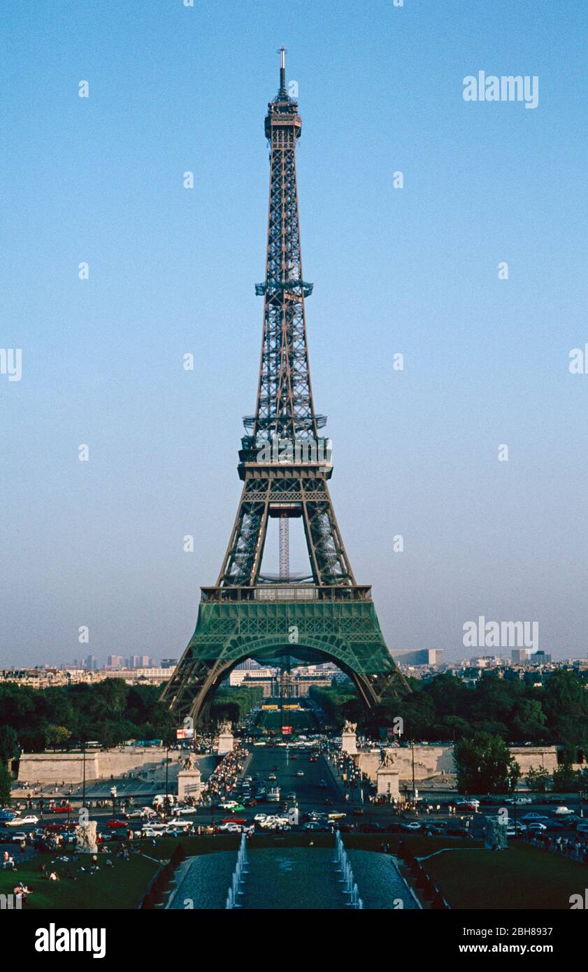 Tour Eiffel, octobre 1983, Paris, France Banque D'Images