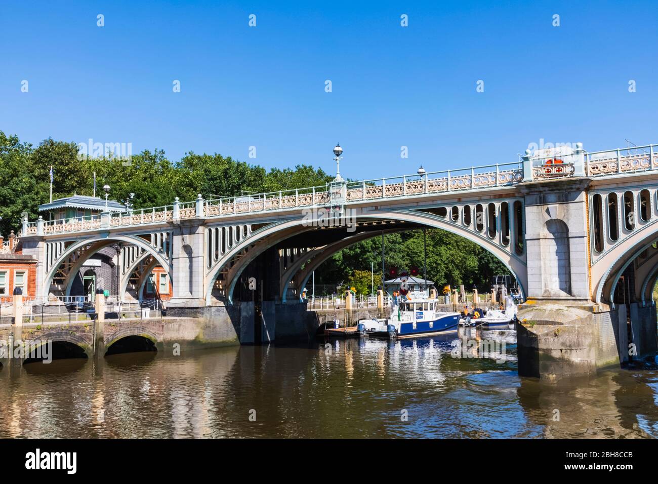 L'Angleterre, Londres, Richmond upon Thames, Richmond Lock Banque D'Images