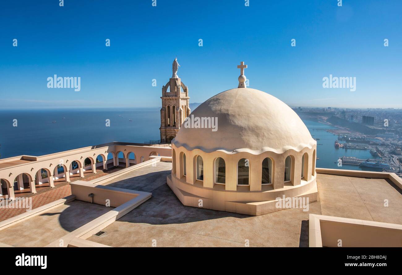Argelia, ville d'Oran, église de Djebel Murjadjo montagne, panorama Banque D'Images