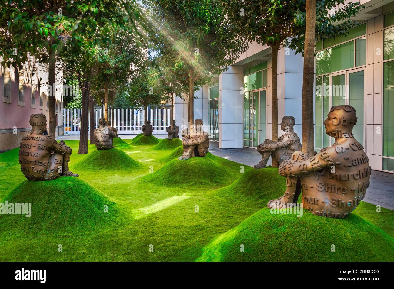 La ville de Barcelone, Musée d'Art Moderne, Jaume Plensa Sculptures Banque D'Images