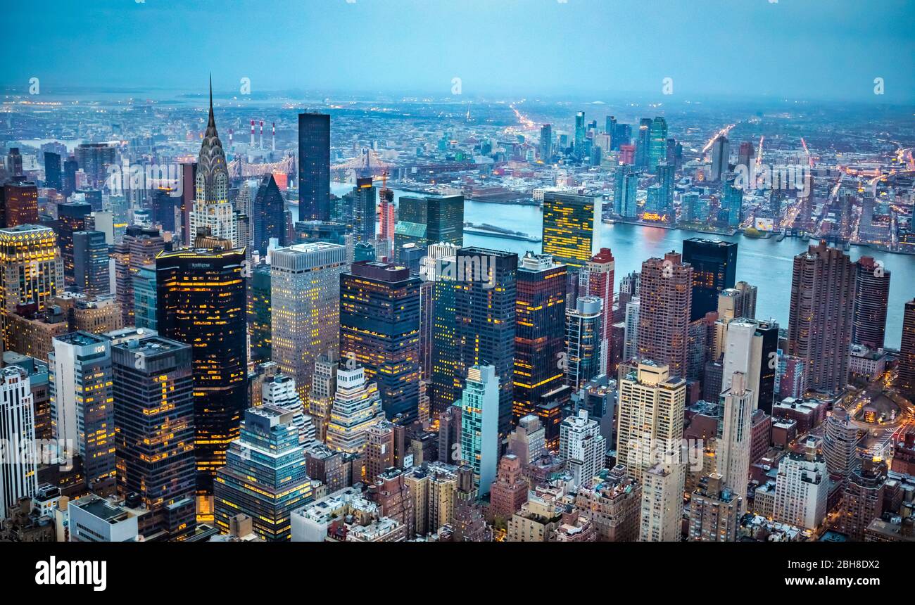 USA, New York, Manhattan, Midtown Manhattan Skyline Banque D'Images