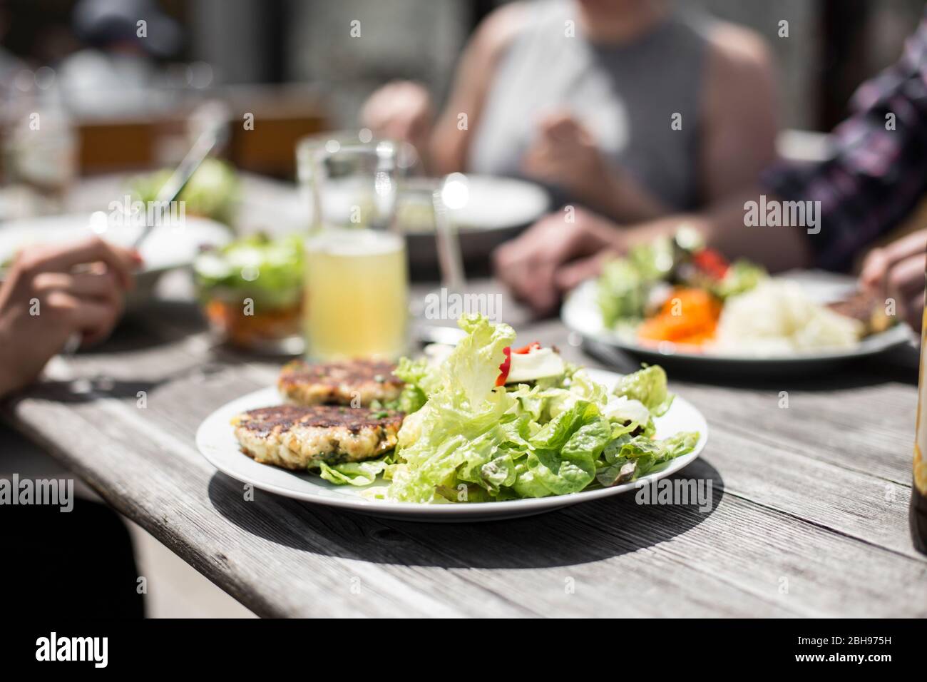 Kaspressknödel, repas tyrolien typique, Kufstein, Tyrol, Autriche Banque D'Images