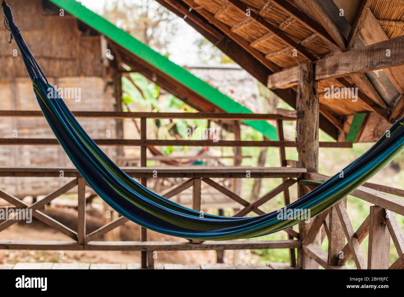 Laos, Sainyabuli, Elephant conservation Center, cabanes en bois ECC et hamacs Banque D'Images