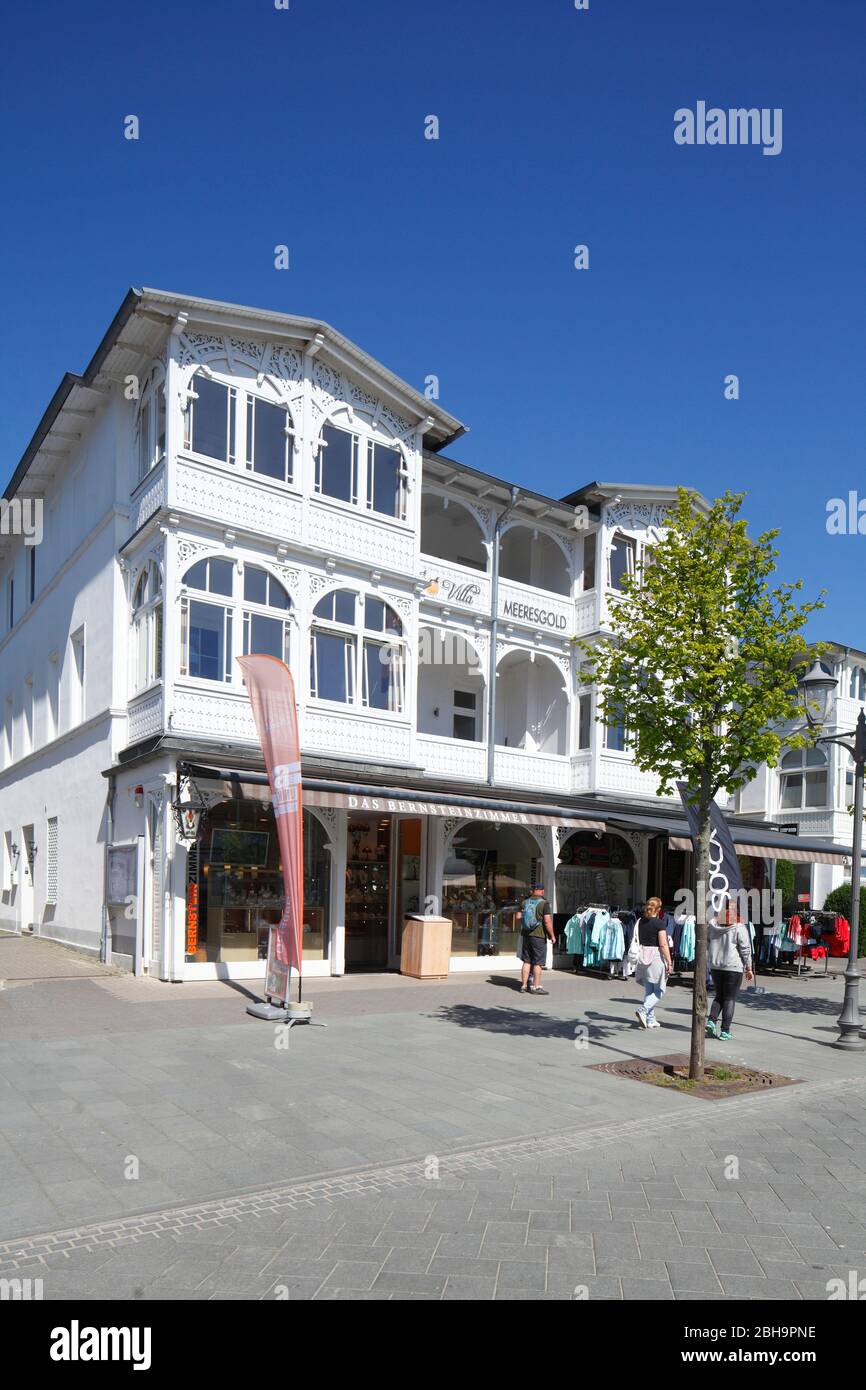 Hotel Villa Meeresgold in der Hauptstraße, Bädersichektur, Binz auf Rügen, Insel Rügen, Mecklembourg-Poméranie-Occidentale, Deutschland, Europa Banque D'Images