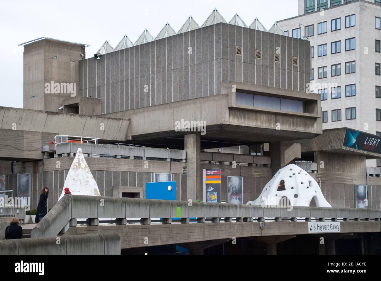 Béton armé Brutalisme Architecture Brutaliste à la Hayward Gallery, Southbank Centre, Belvedere Rd, Bishop's, London SE1 Banque D'Images