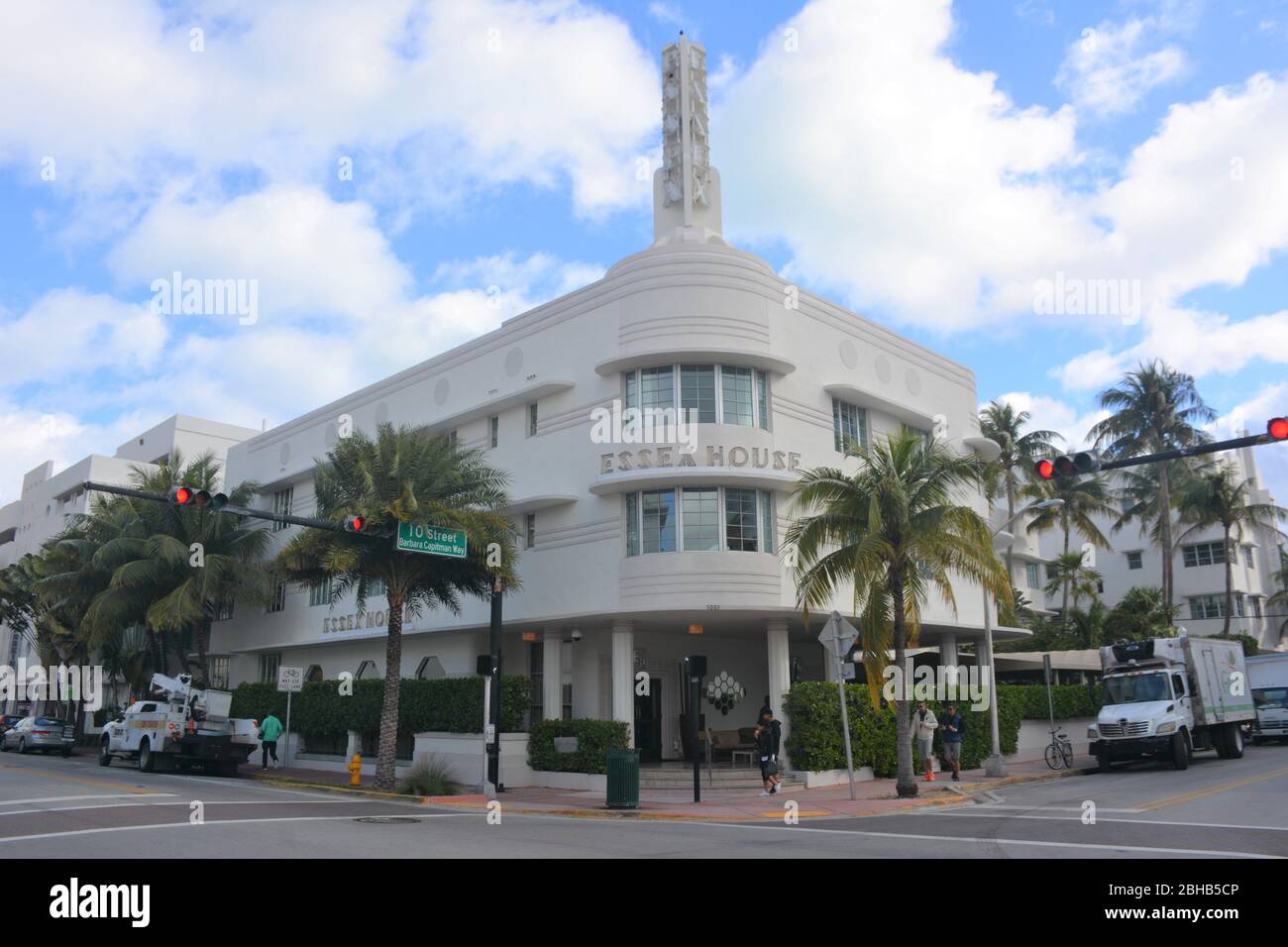 Hôtel Essex House, Collins Ave. La plus grande collection d'architecture Art déco au monde se trouve à South Beach, dans la région de Miami Beach, en Floride, aux États-Unis. Banque D'Images