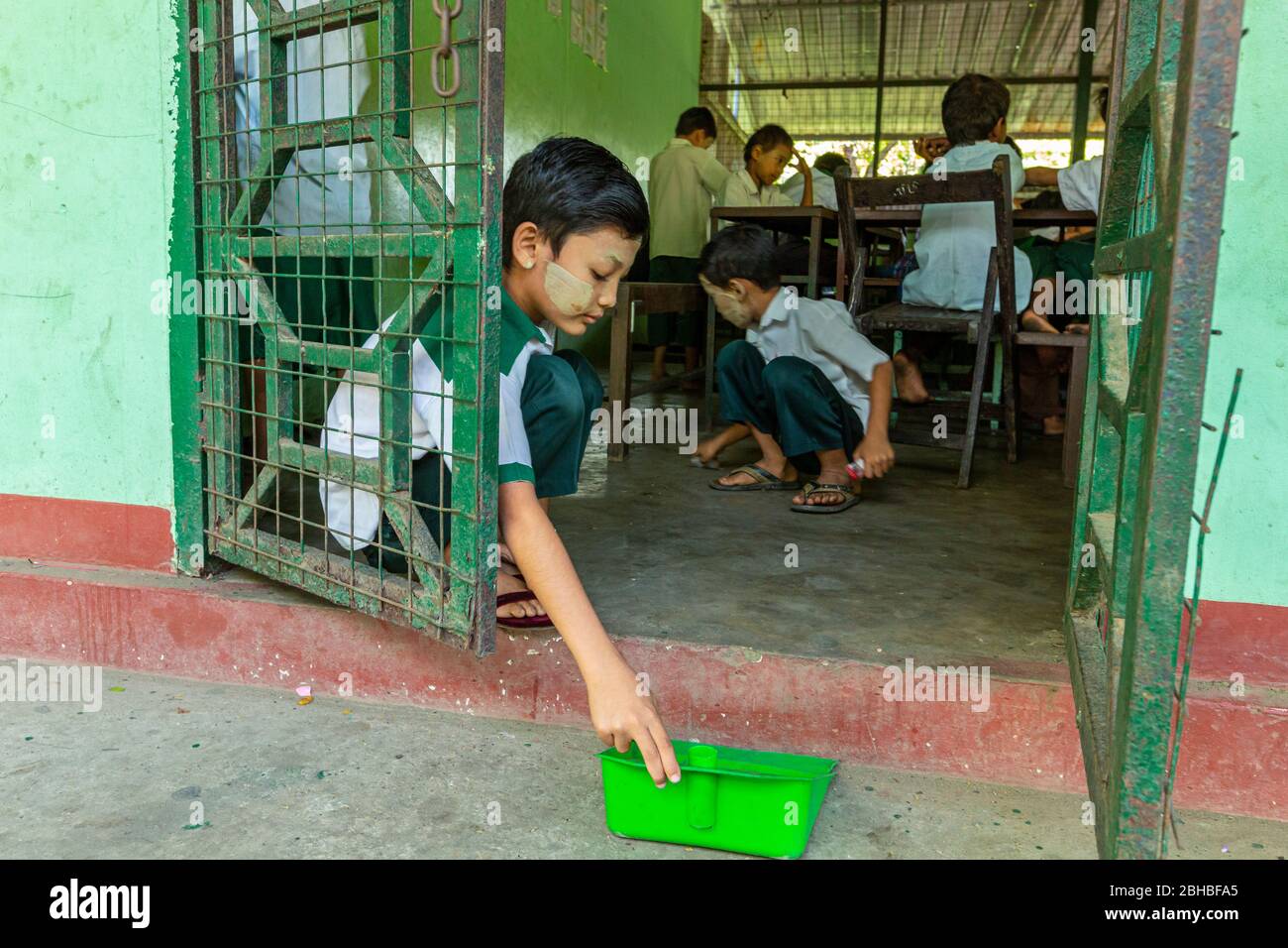 Enfants à l'école dans le sud du Myanmar Banque D'Images