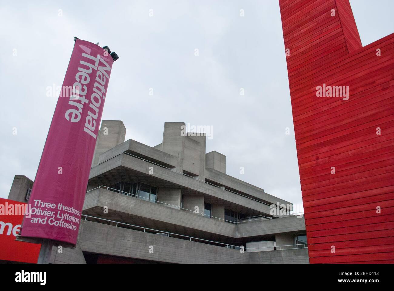 Théâtre national royal Denys Lasdun béton armé South Bank River Thames Building Upper Ground, Bishop's, Londres SE1 par Sir Denys Lasdun Banque D'Images