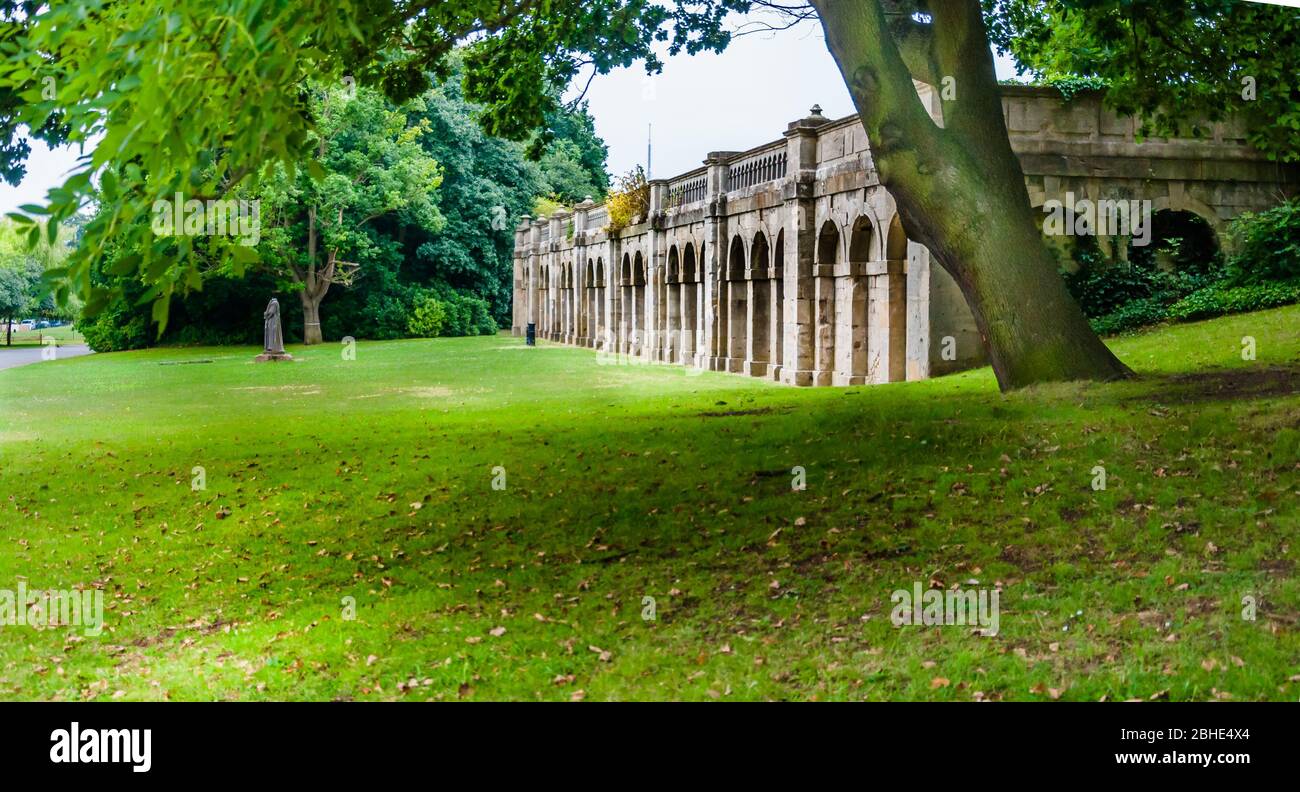 Terrasses italiennes, Crystal Palace Park, Londres, Angleterre, Royaume-Uni Banque D'Images