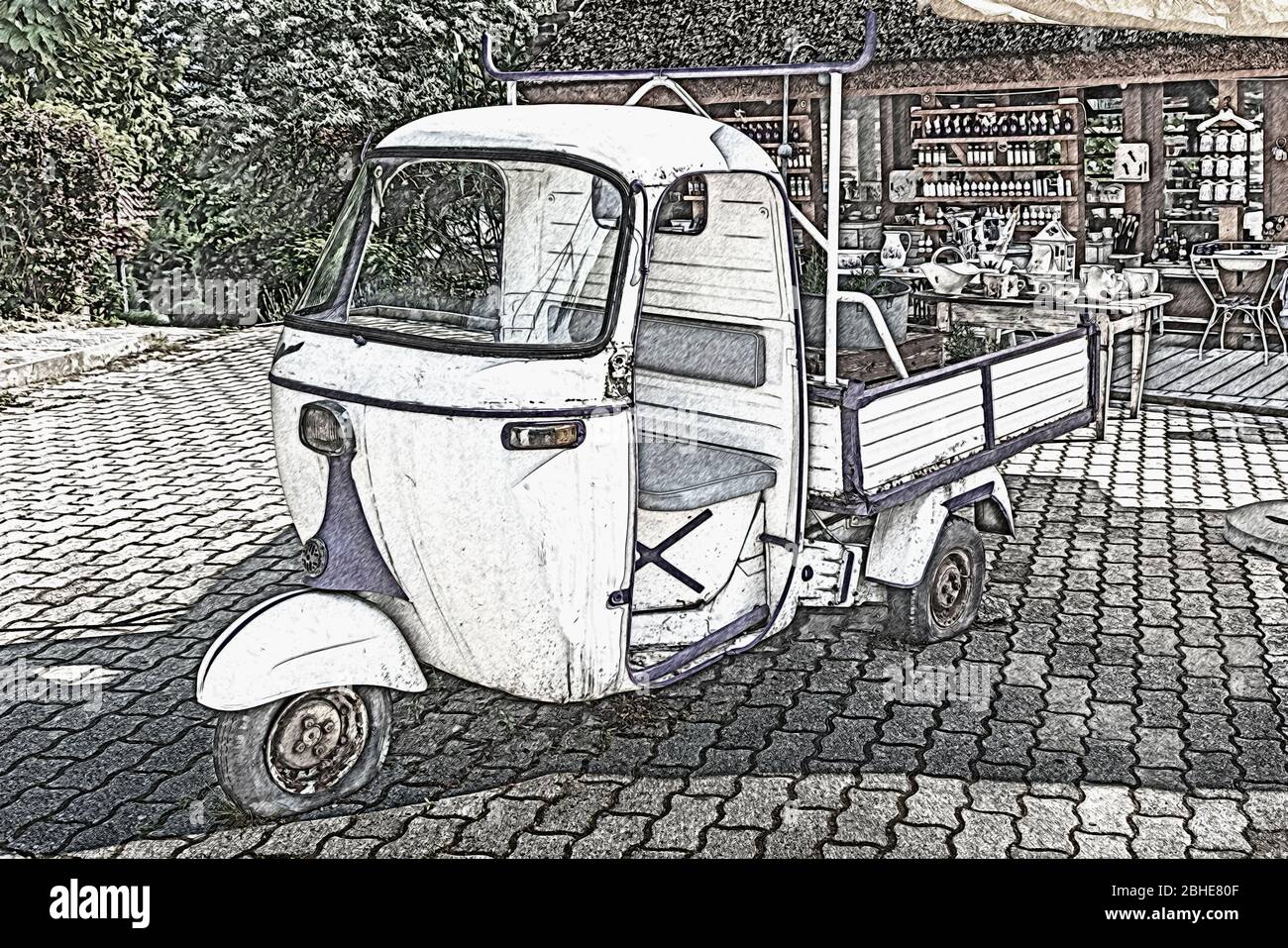 L'ancien véhicule commercial léger Piaggio Ape fait partie de la décoration d'une boutique, la vente de produits de lavande, Tihany, Hongrie, Europe Banque D'Images