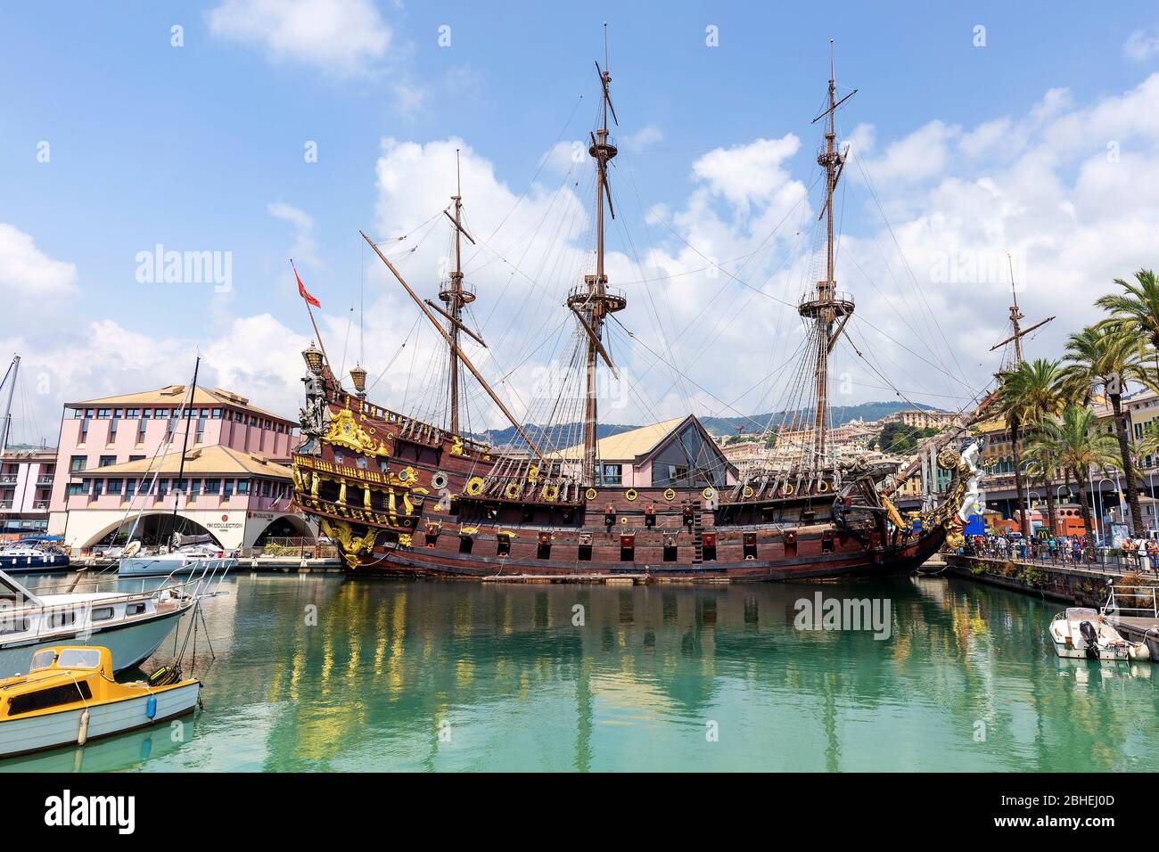 Le bateau Neptune à Porto Antico à Gênes, Italie Banque D'Images